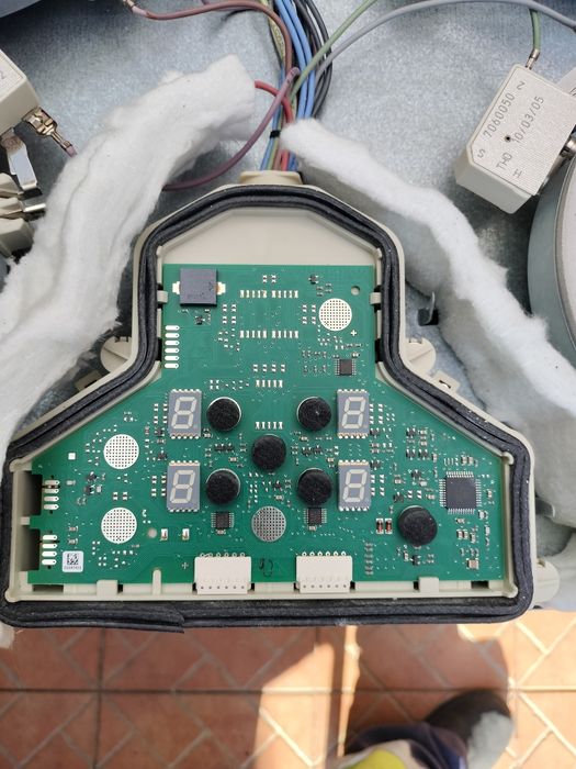 Placa Teka a funcionar peças