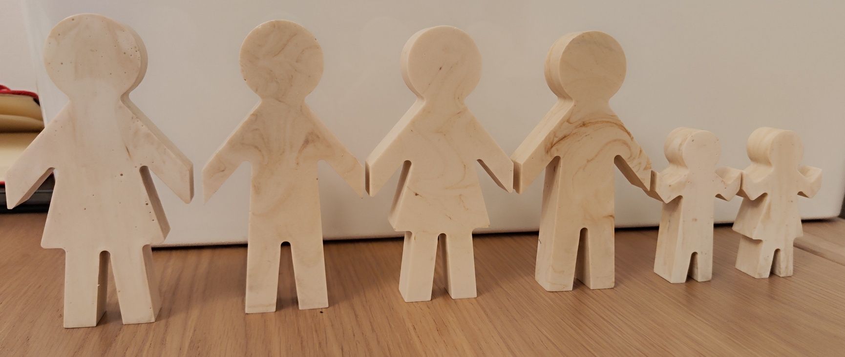Figuras em Jesmonite