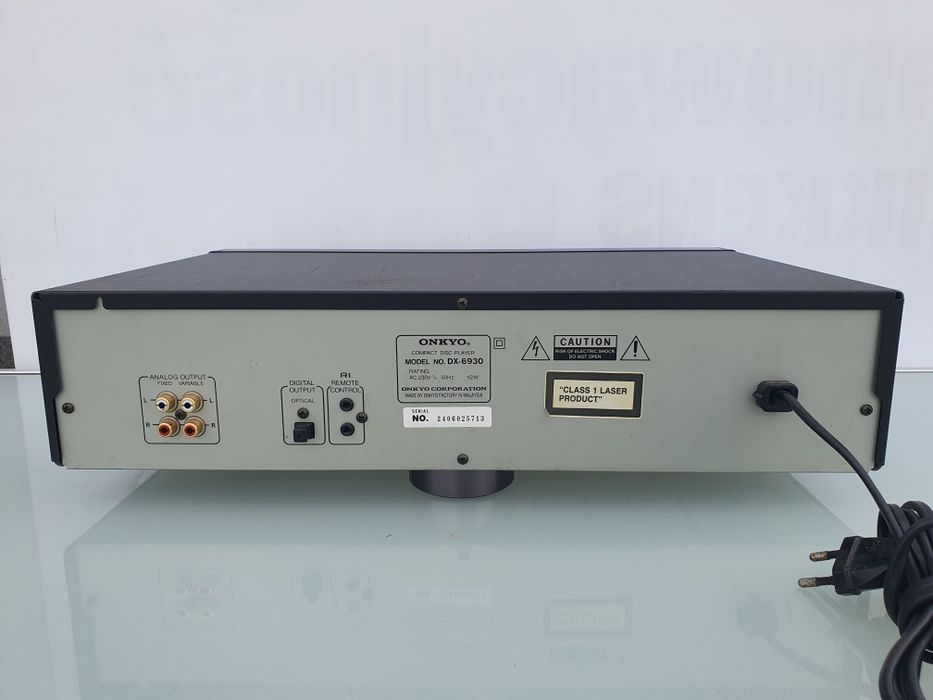 Odtwarzacz CD ONKYO DX-6930  CD /CD-R