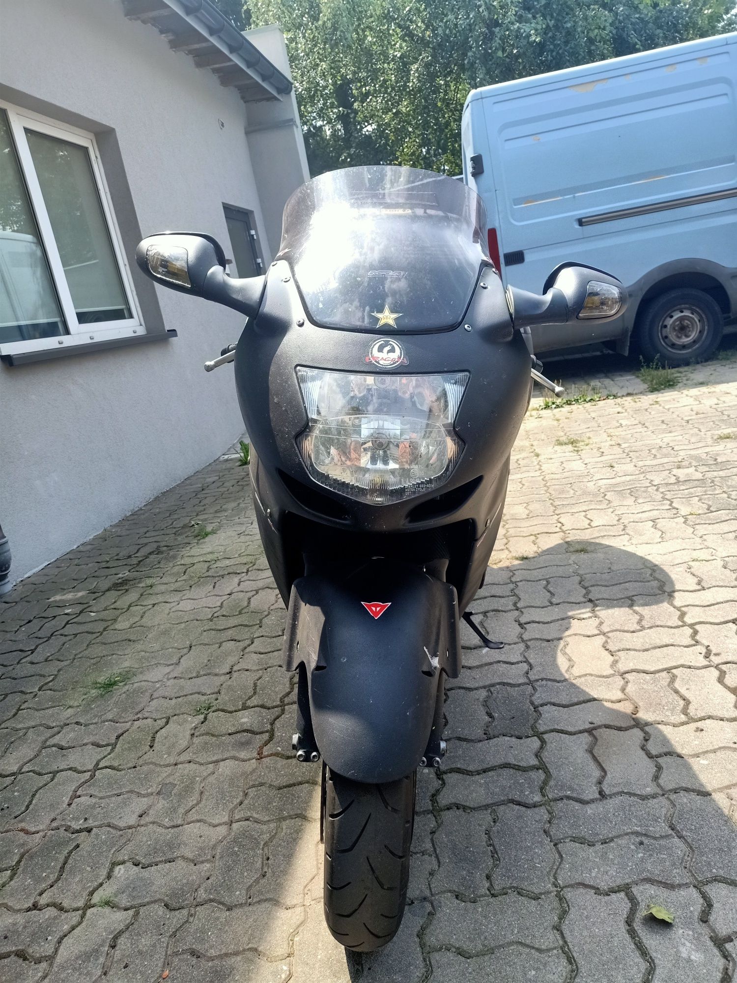 Honda CBR 1100 XX 1100xx cbr1100xx tanio transport Łódź