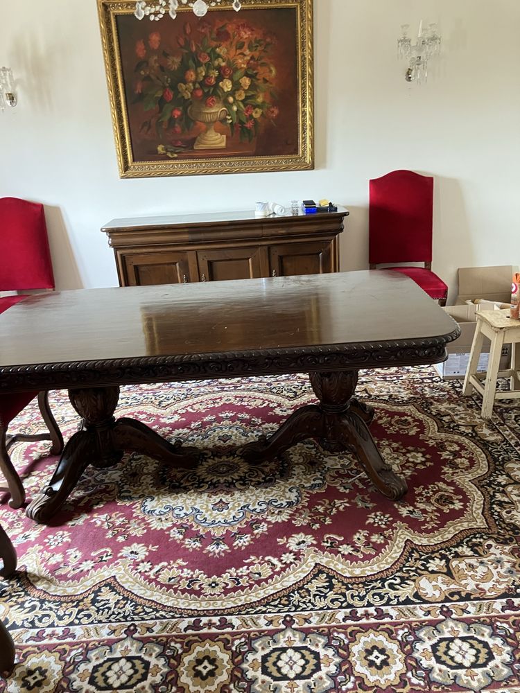 Mesa de jantar, em madeira de carvalho, maciça