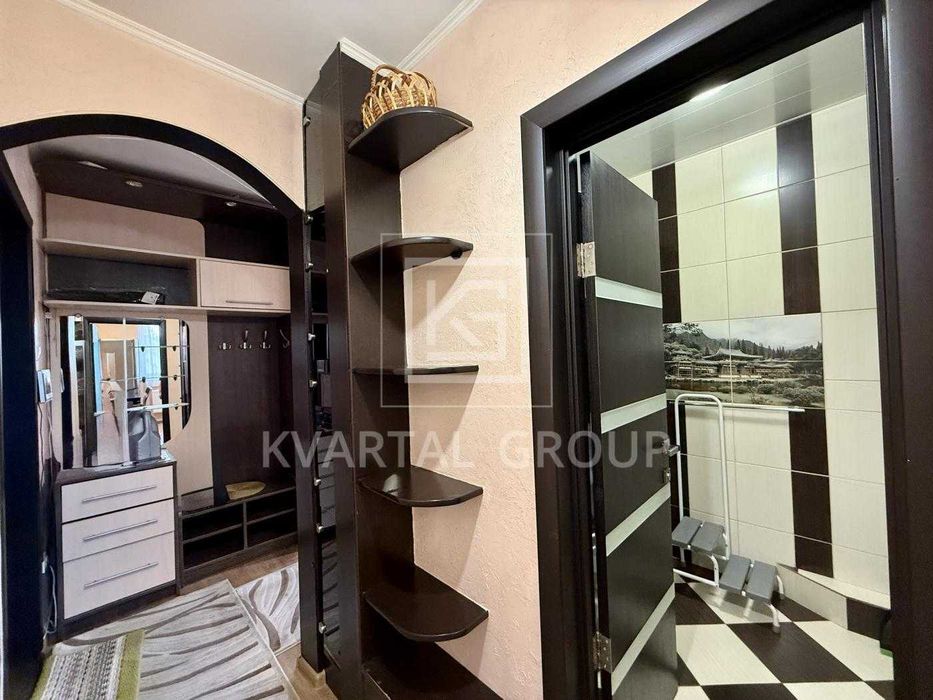 Двокімнатна з ремонтом, Єоселя Впо, сертифікат, біля парків