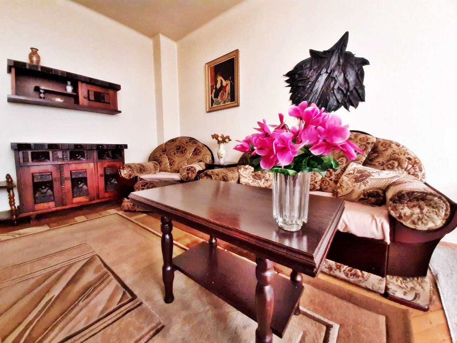 Duża kawalerka z miejscem postojowym na ul. Lenartowicza