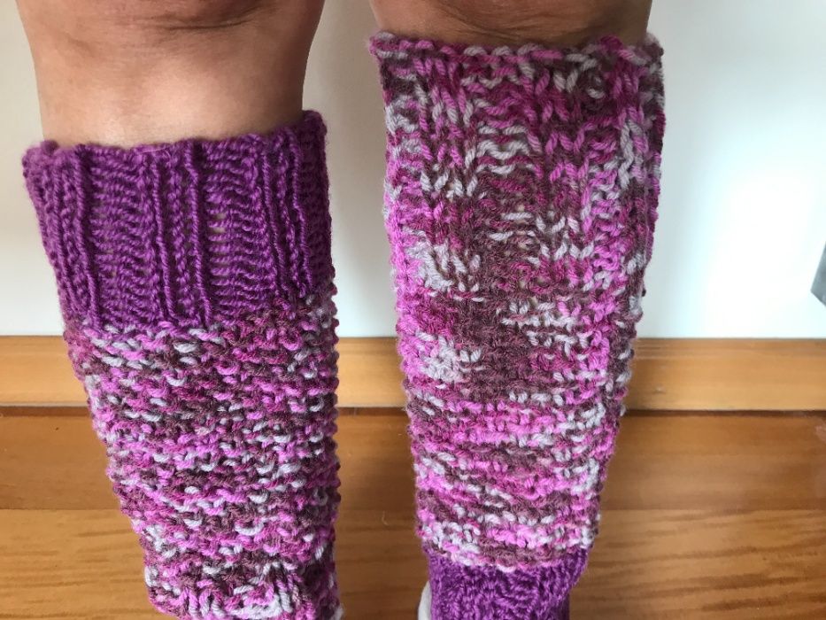 Conjunto de Camisola, Gorro e Perneiras