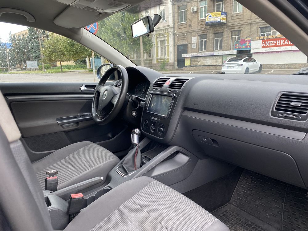 Продам Volkswagen Jetta