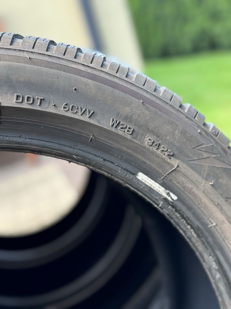 Opony zimowe 235/45 R18 Bridgestone Blizzak LM005