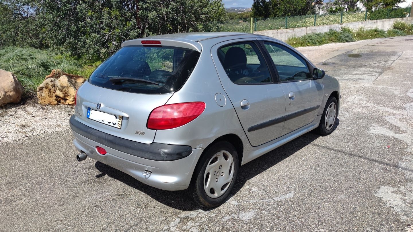 Peugeot 206 1. 1cc