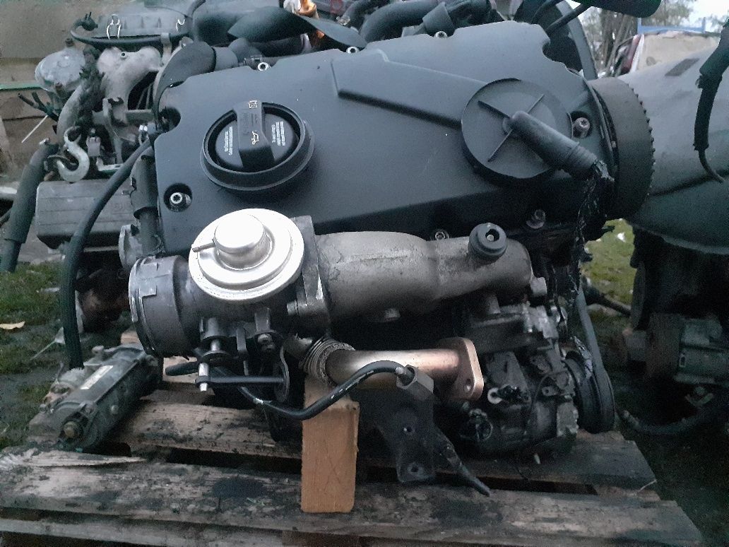 Мотор двигатель фольцваген пасат б5 1.9 тди 130 л. volkcvagen 1.9 tdi