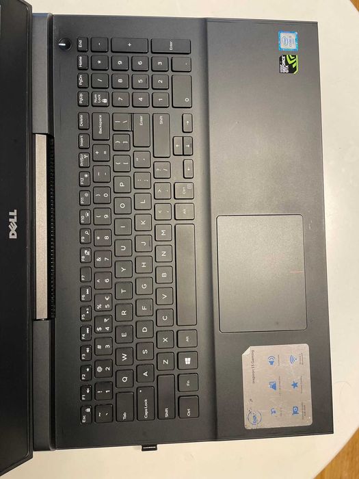 Dell Inspiron 7566 i5-6300HQ / 8GB / 240SSD+1000HDD /GTX960M/WIN10Home