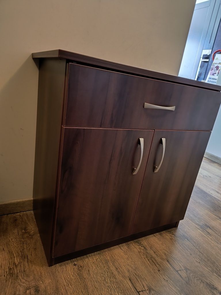Szafka stojąca w kolorze wenge – z szufladą i drzwiczkami