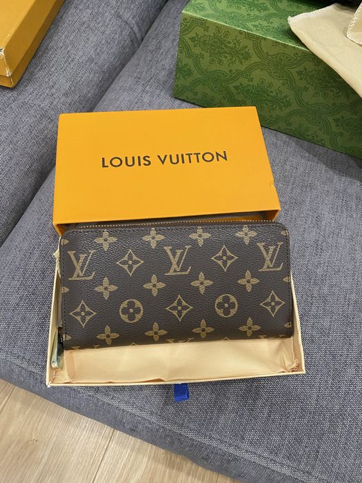 Portfel LV Louis Vuitton Monogram Zippy na zamek brązowy