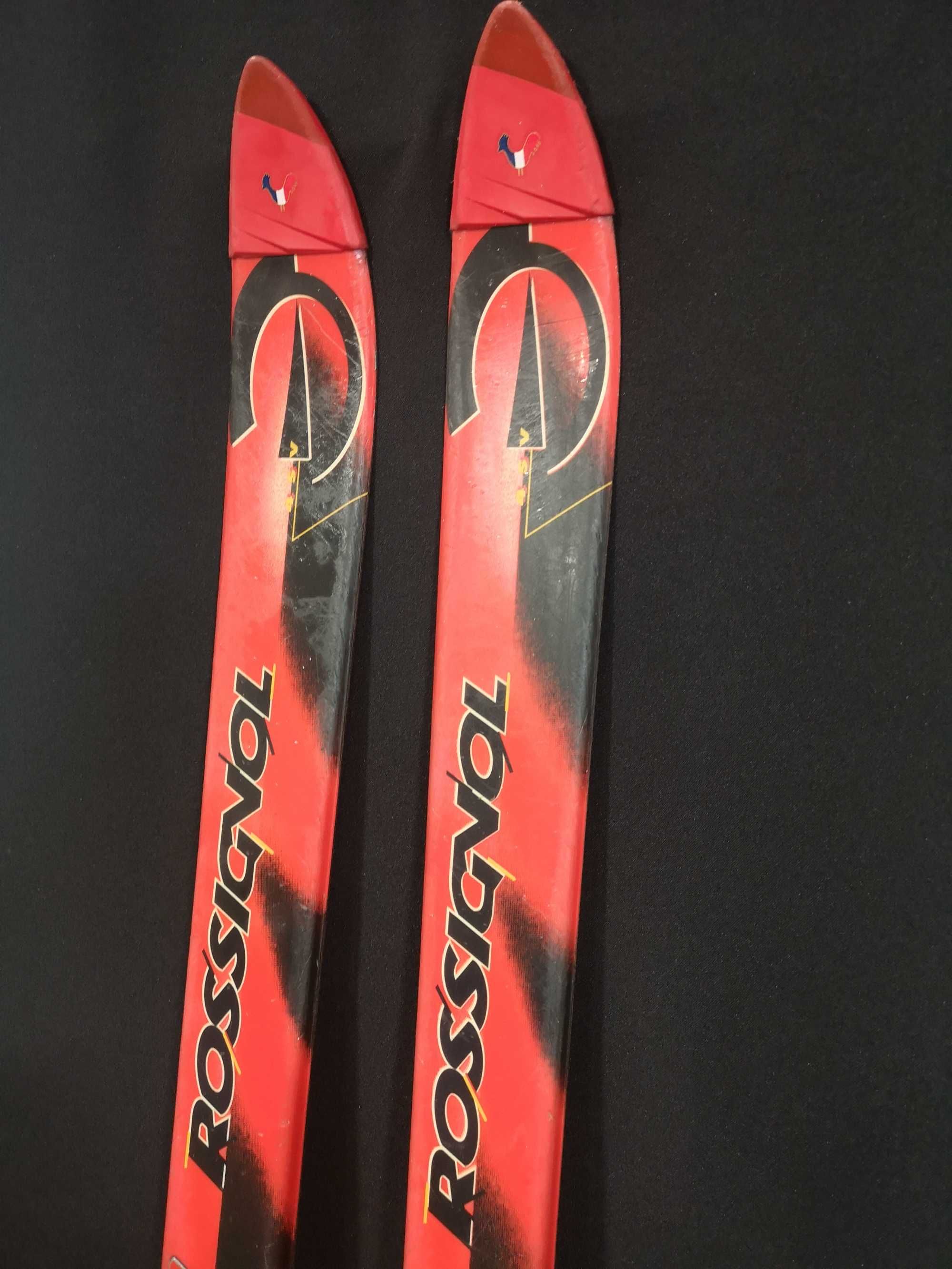 Skis vintage ROSSIGNOL