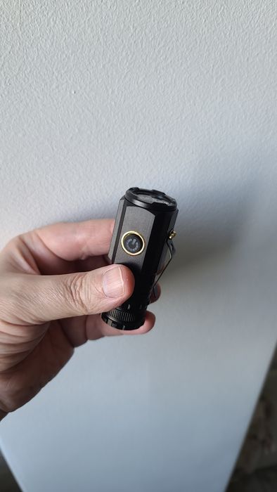 Фонарь тактический маленький сверхяркий на три ядра