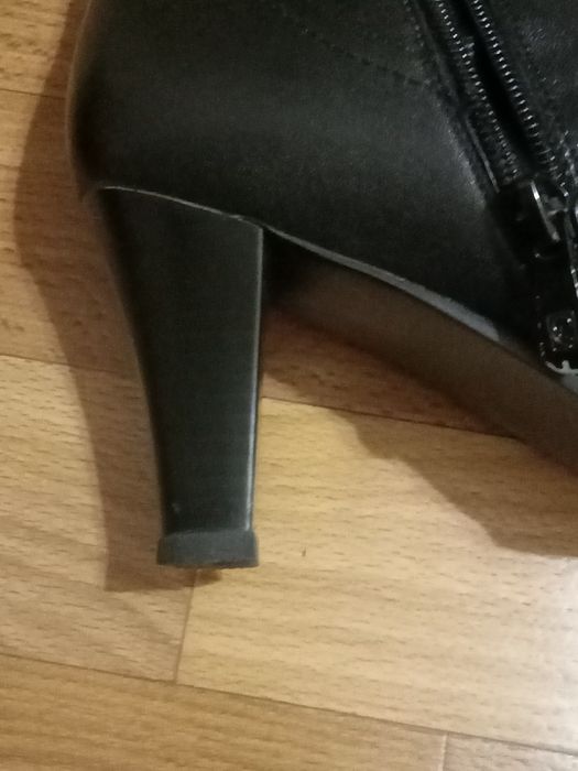 Сапоги женские зимние / 37 р.