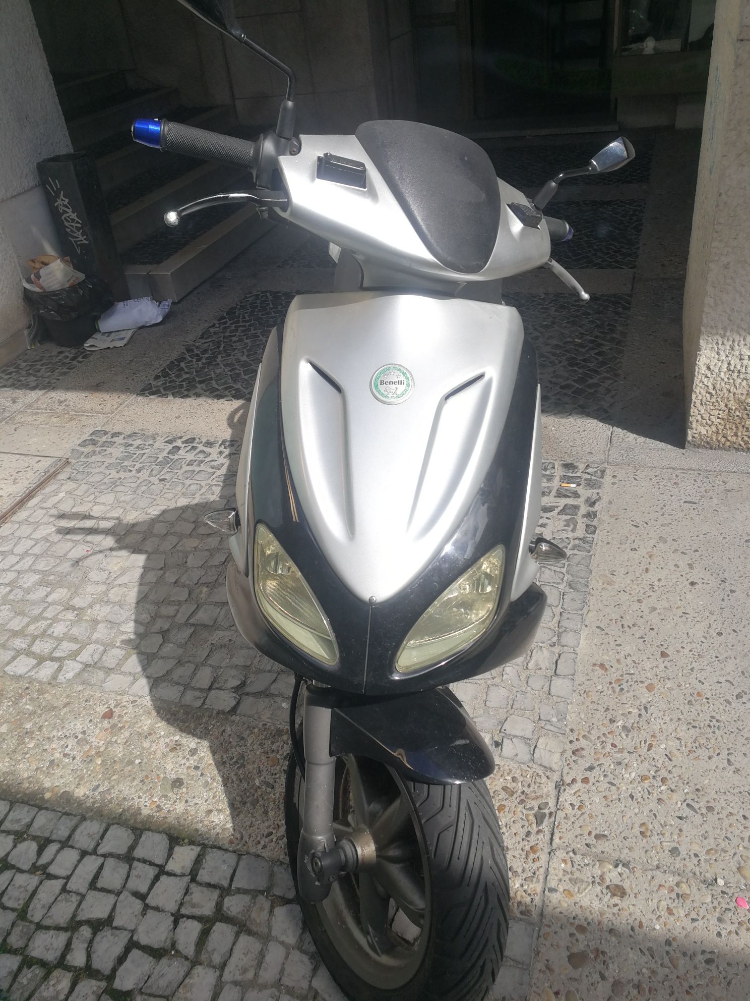 Benelli 125 Velvet