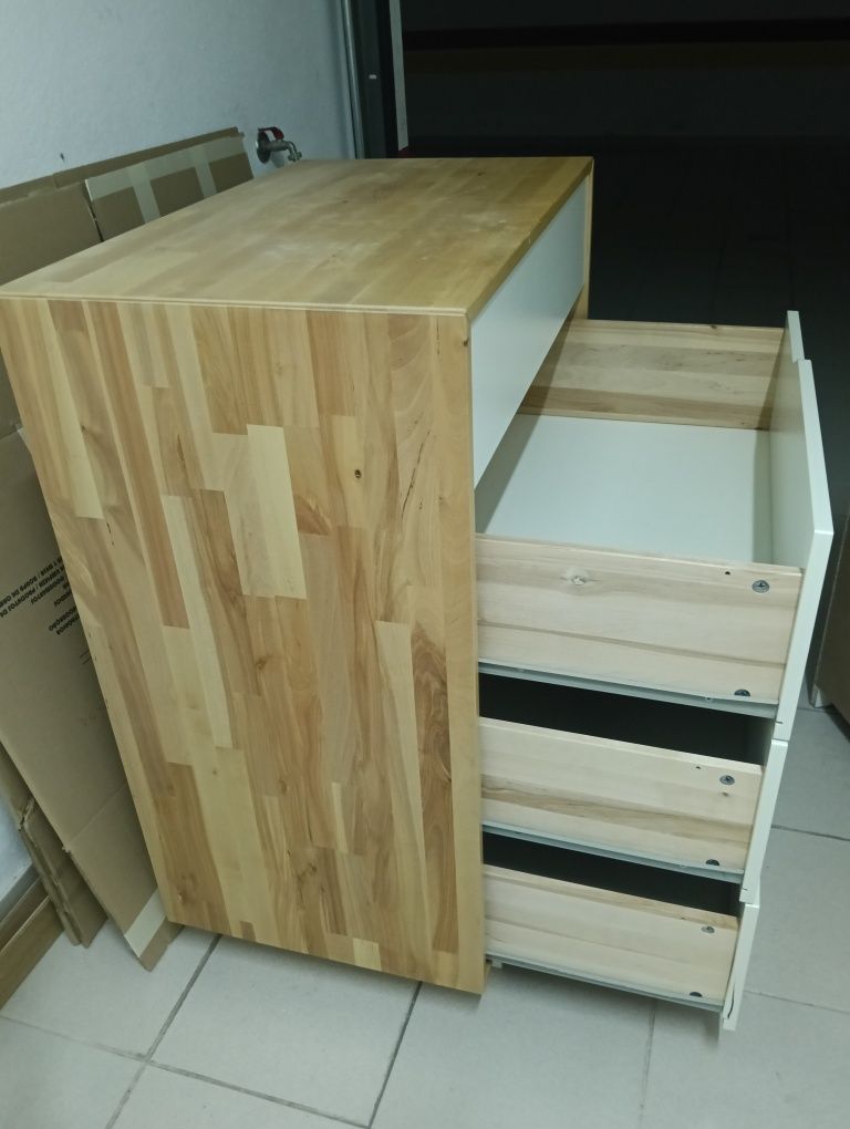 Cómoda Mandal Ikea