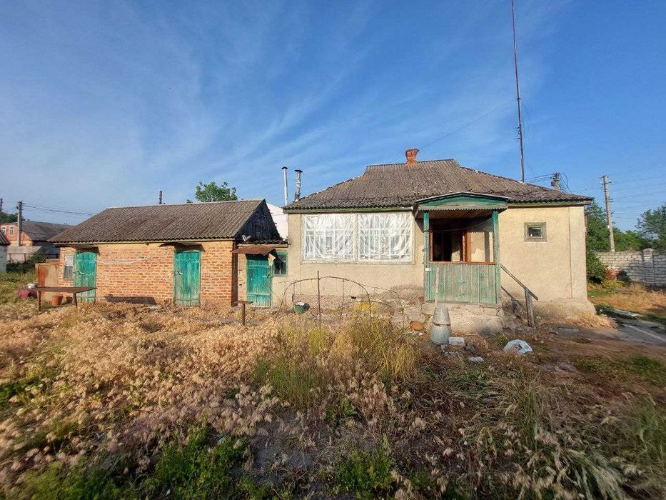 Продам будинок м.Зміїв