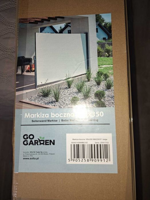 Markiza tarasowa boczna roleta w kasecie zwijana osłona na taras