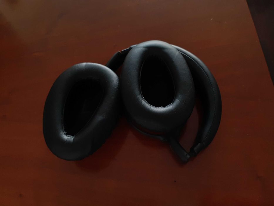 Auscultador Headphone wireless Sennheiser PXC 550-II