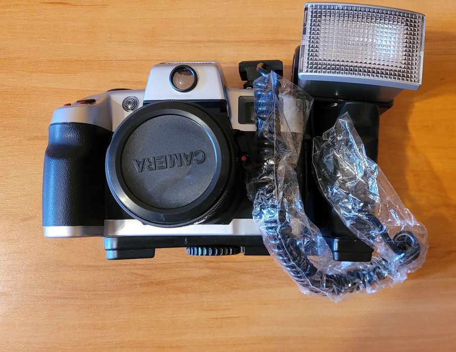 Aparat fotograficzny na kliszę
