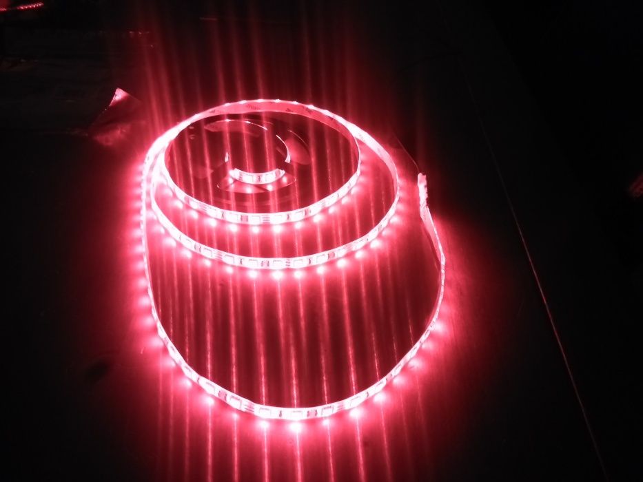 Fita LED RGB 3528 5 metros. KIT completo. NOVO