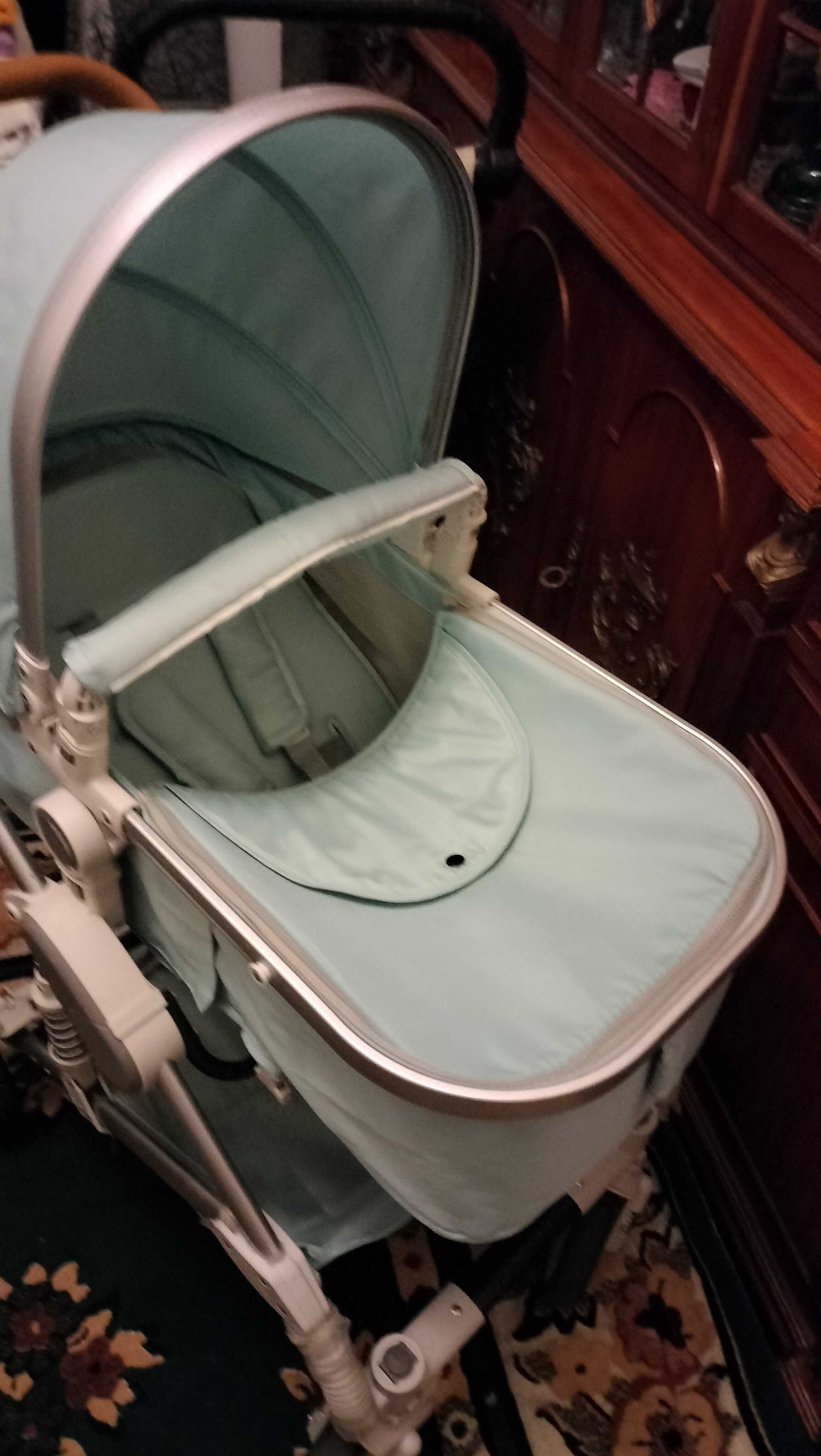 Carinho bebe impecavel ja lavado