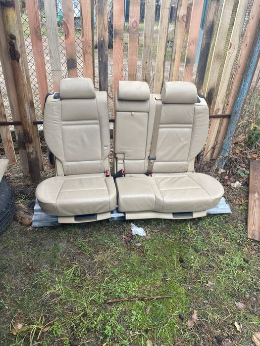 Продам дверні карти бмв х 5 є 70