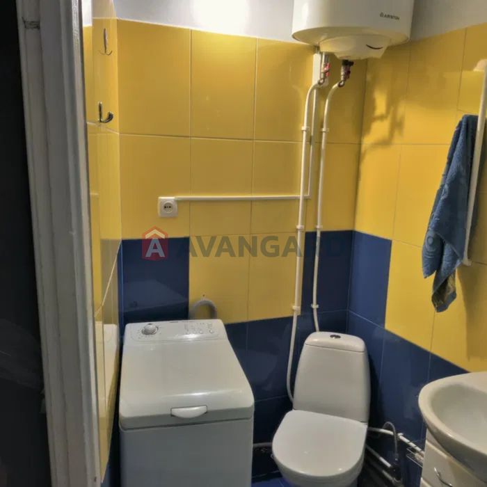 Двухкімнатна кватира на Космосі