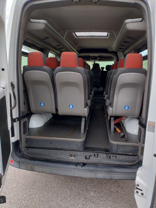Autobus Renault Master 17-osobowy