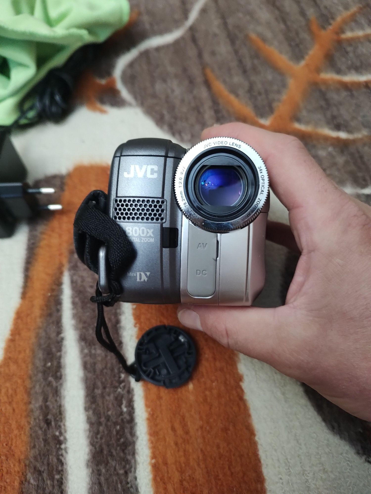 Видеокамера jvc gr-da20e