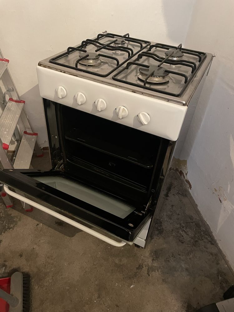 Forno de 4 bocas