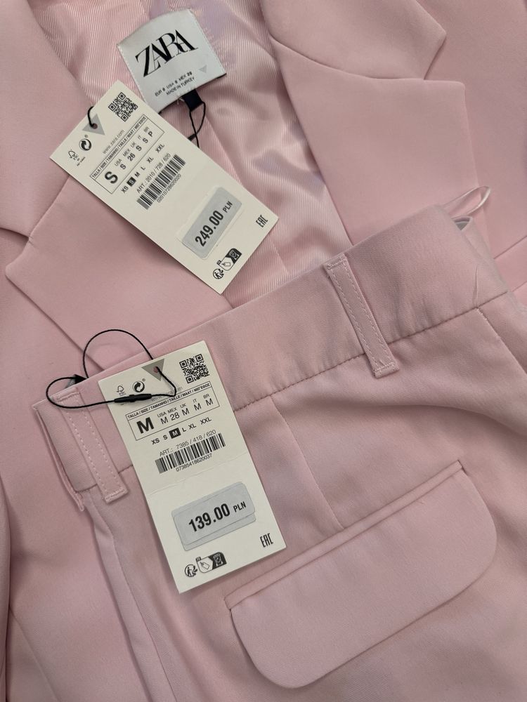 Костюм Zara піджак р.S брюки р. М рожевого кольору
