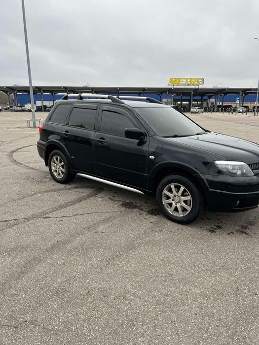 Продам Mitsubishi Outlander