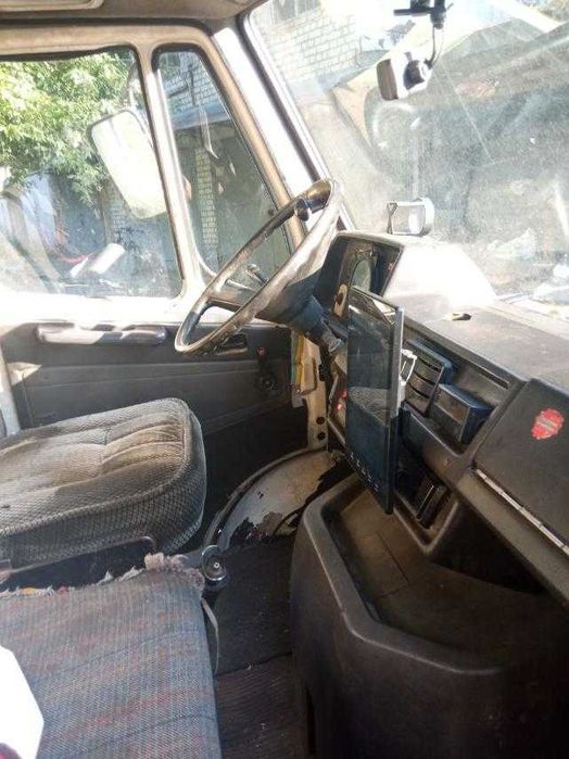 Mercedes 410 евакуатор