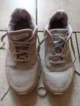 Buty damskie sportowe Adidas. Rozmiar 39 1/3.