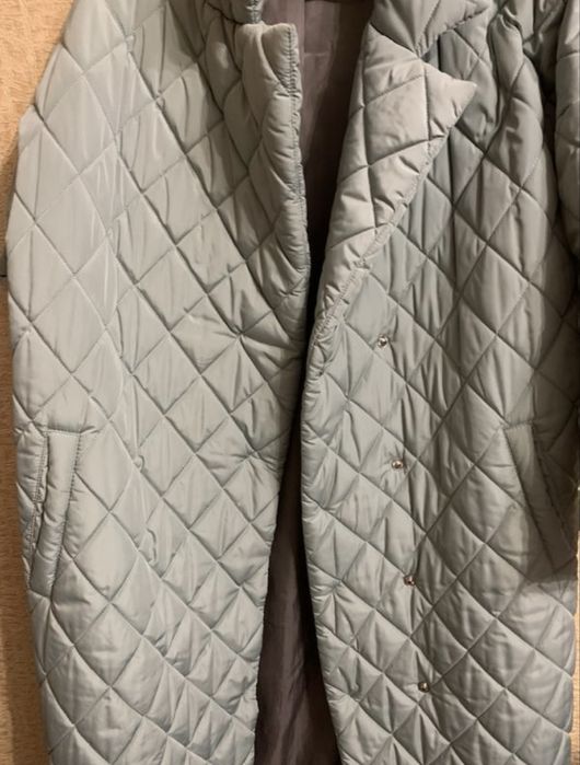 Пальто жіноче стьобане сіро -блакитного кольору 52-54 розмір