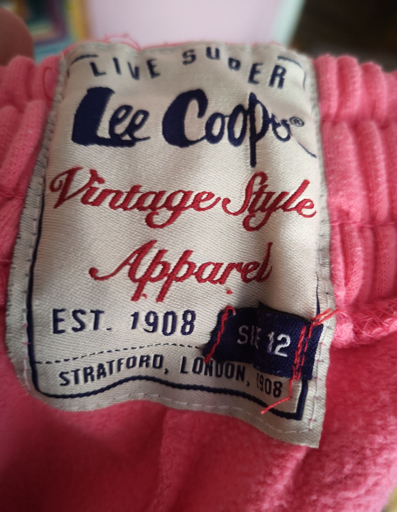 Różowe spodnie dresowe rybaczki Lee Cooper r. L 40