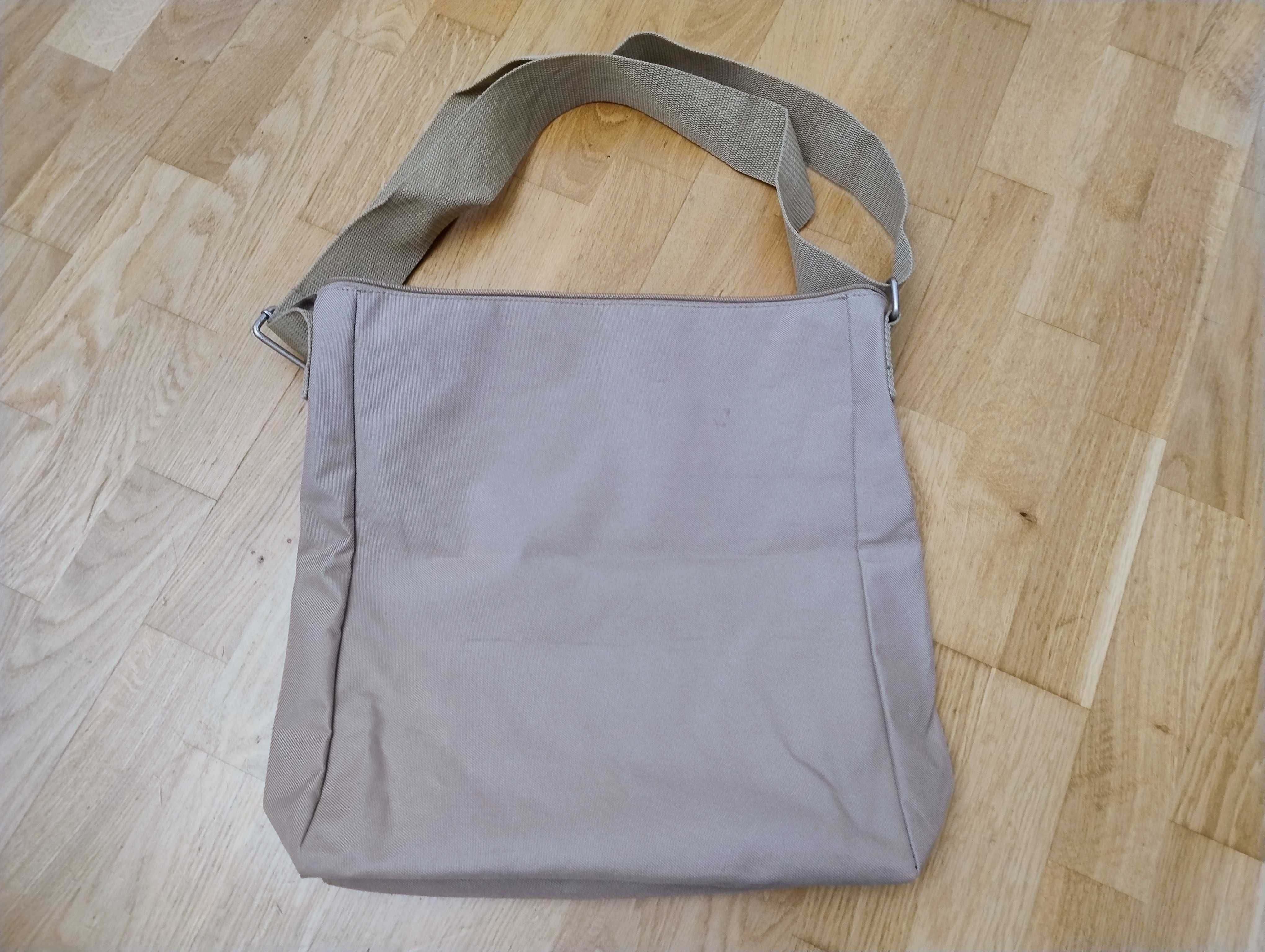 Torba na ramię Bag Base solidna praktyczna regulowany pasek unisex