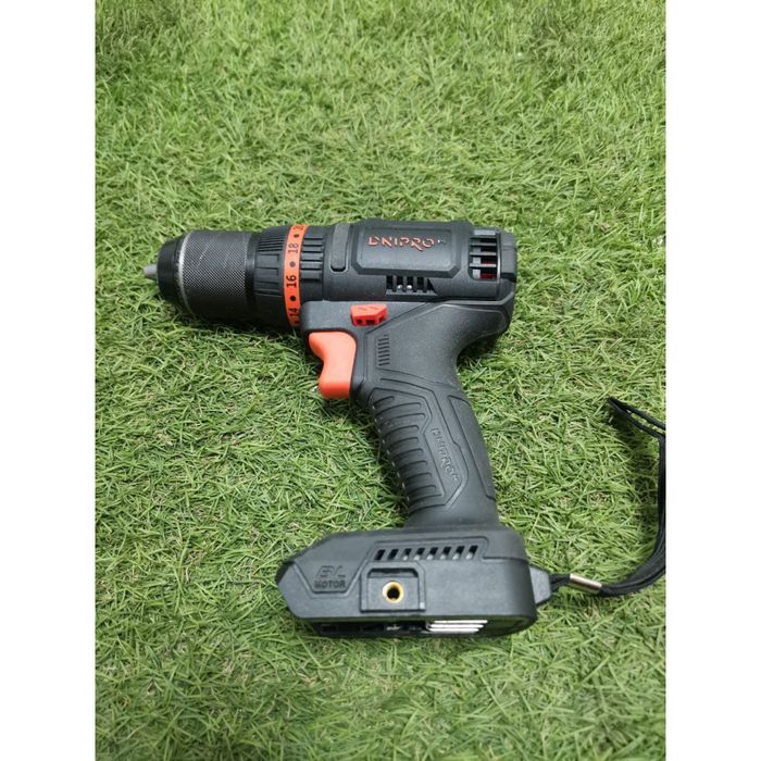 DNIPRO M Акумуляторний дриль-шуруповерт CD-201HBC Compact Б/В