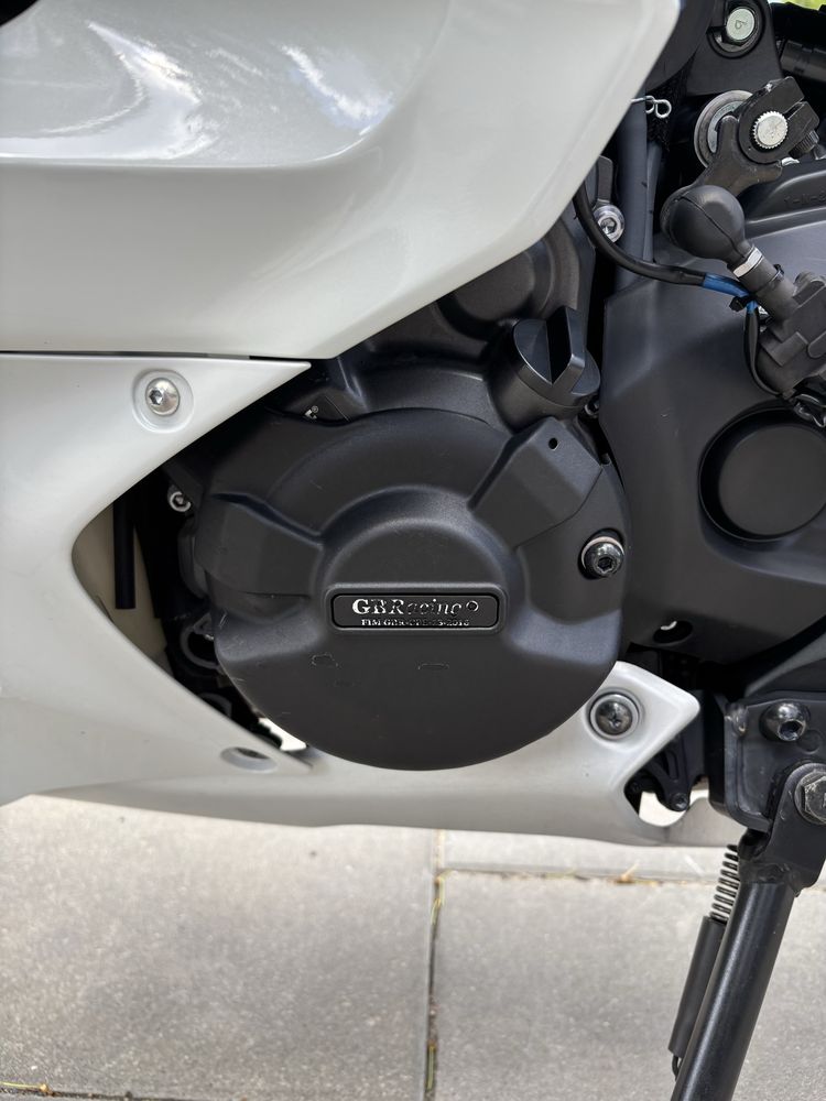 Yamaha R7 akrapovic, quickshifter + dodatki