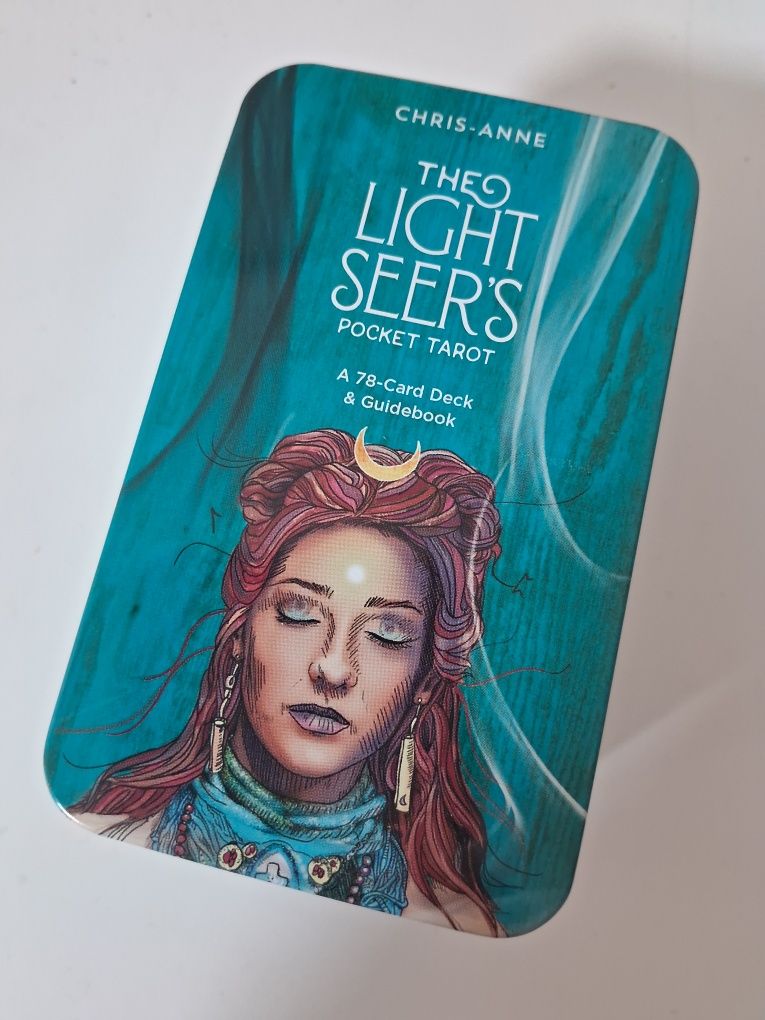 The Light seer's tarot / Таро светлых провидцев . Pocket size