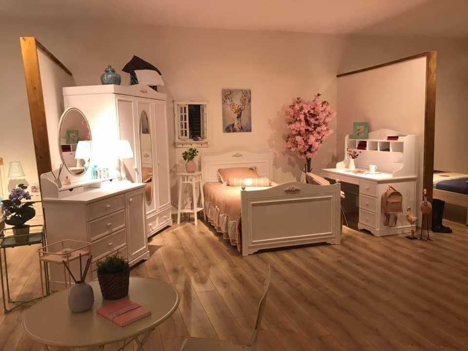 Zestaw mebli Rustic biały dla dziewczyny
