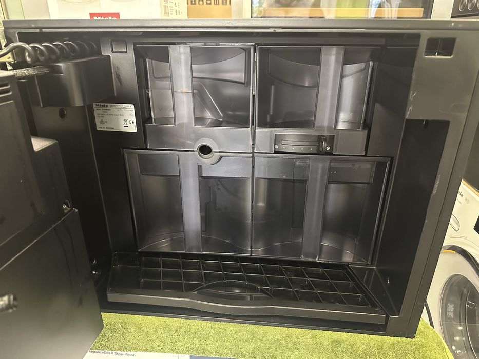 Кавомашина Miele CVA 6401 (Німеччина) Меню. Дод функціі. Ідеал. Ціна!