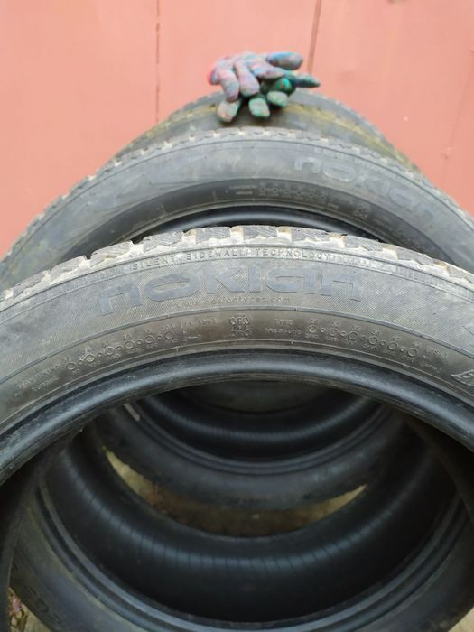 Резина зима nokian 205/50/r17