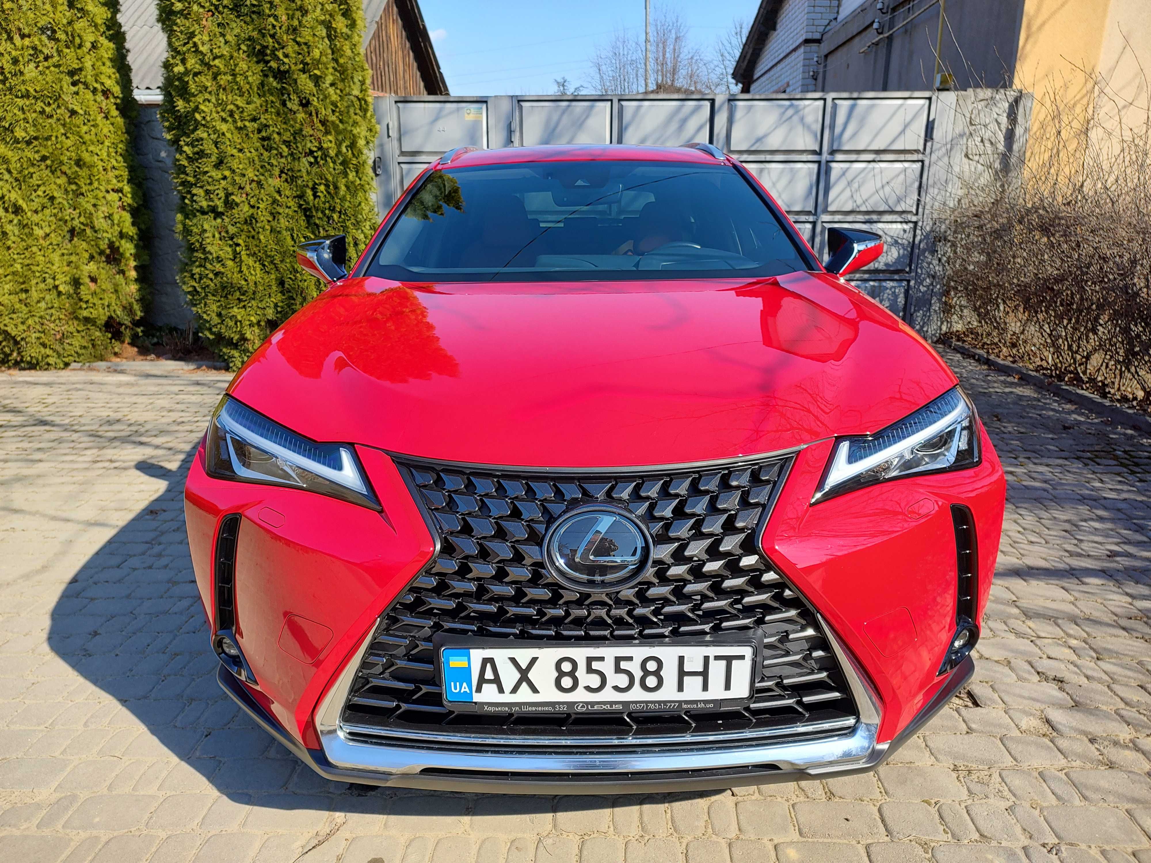 Lexus UX 2019 официальный 17 тыс пробег!