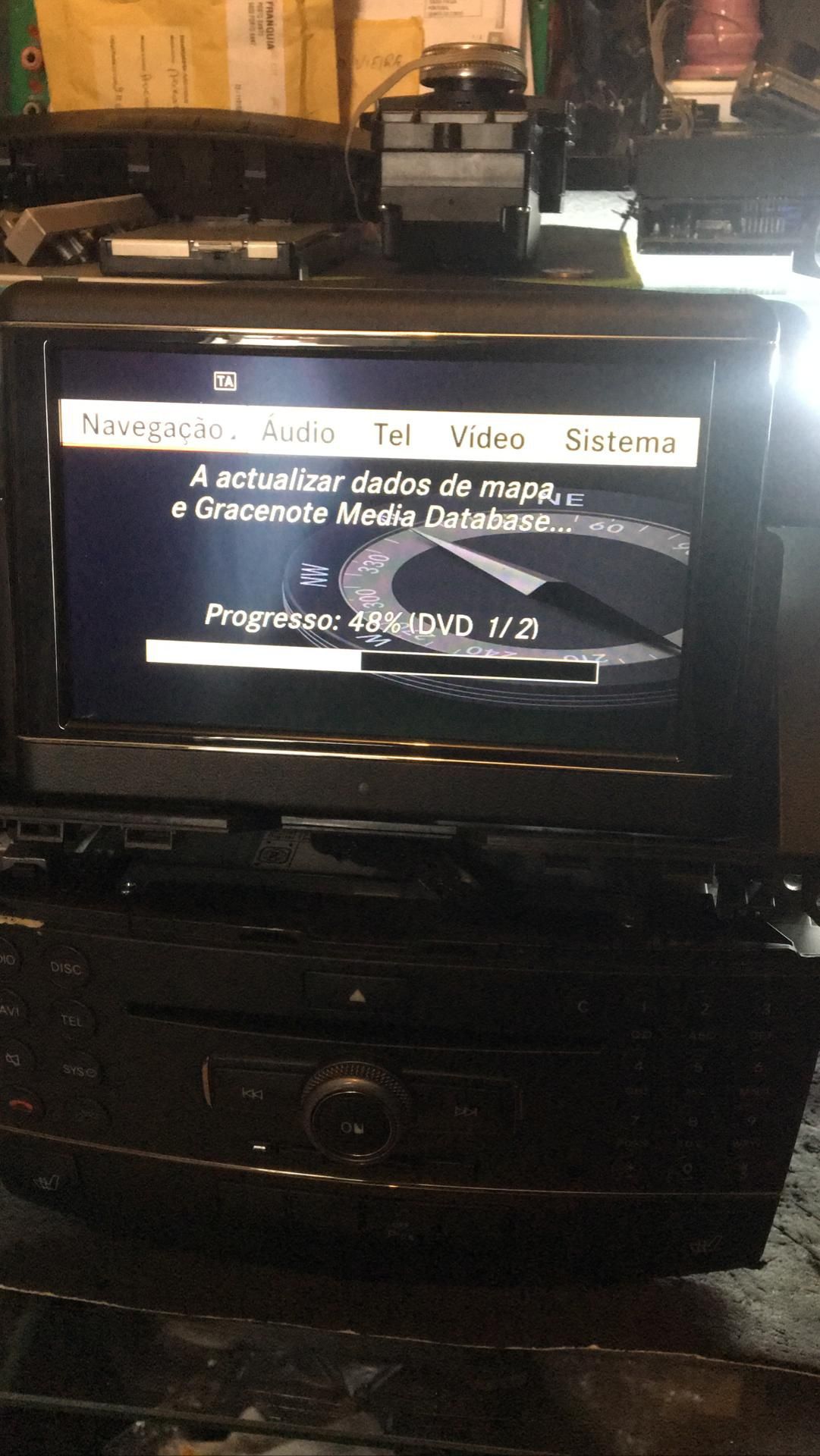 DVD GPS Mercedes NTG4 W204 Comand APS lançado em 2019 final