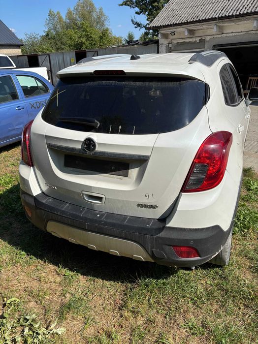 MOKKA A Zderzak Tył tylny + klapa Bagażnika + lampy tylne GYN PERŁA