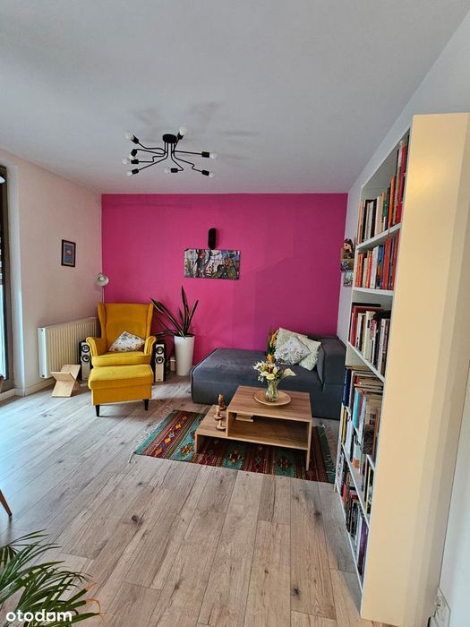 Przytulne 3 pokojowe mieszkanie 10 min od Parku Saskiego [ENGLISH]