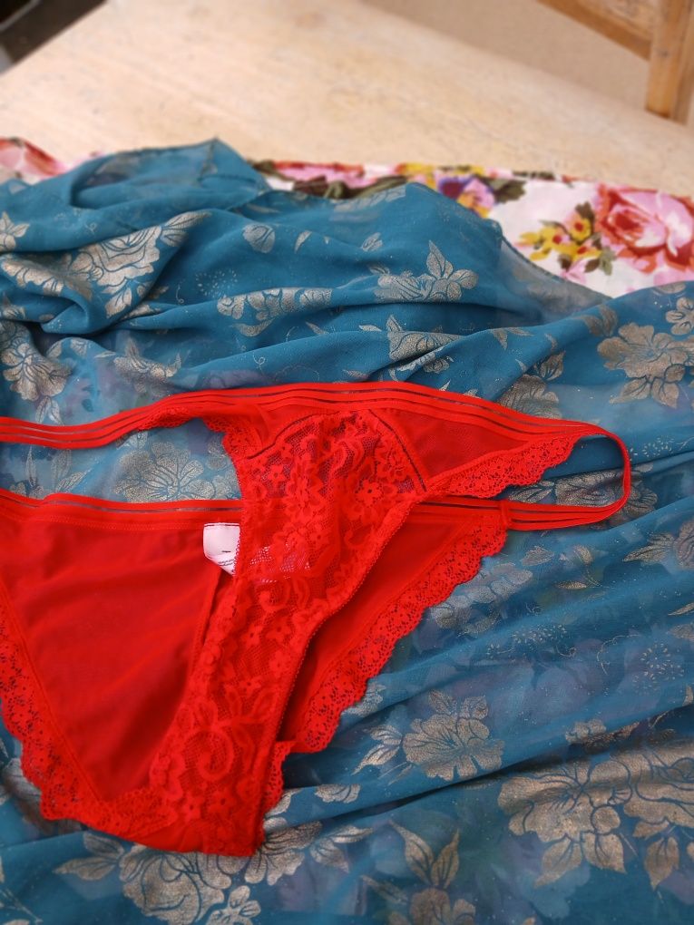 Majtki r. XL Hunkemöller