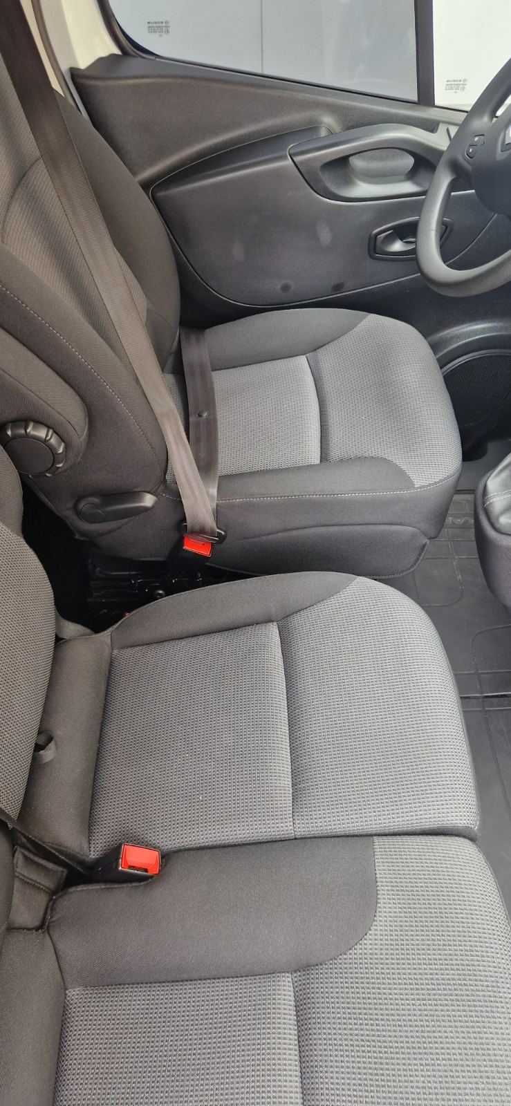 Renault Trafic 2020 3 покоління (FL) • 2.0 dCi MT 145 л.с (107 кВт)